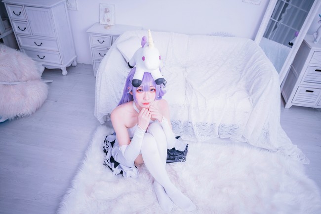 “开元体育app下载”歌手吕晶跨界主持傲诺拉女王盛典 分享爱美主张